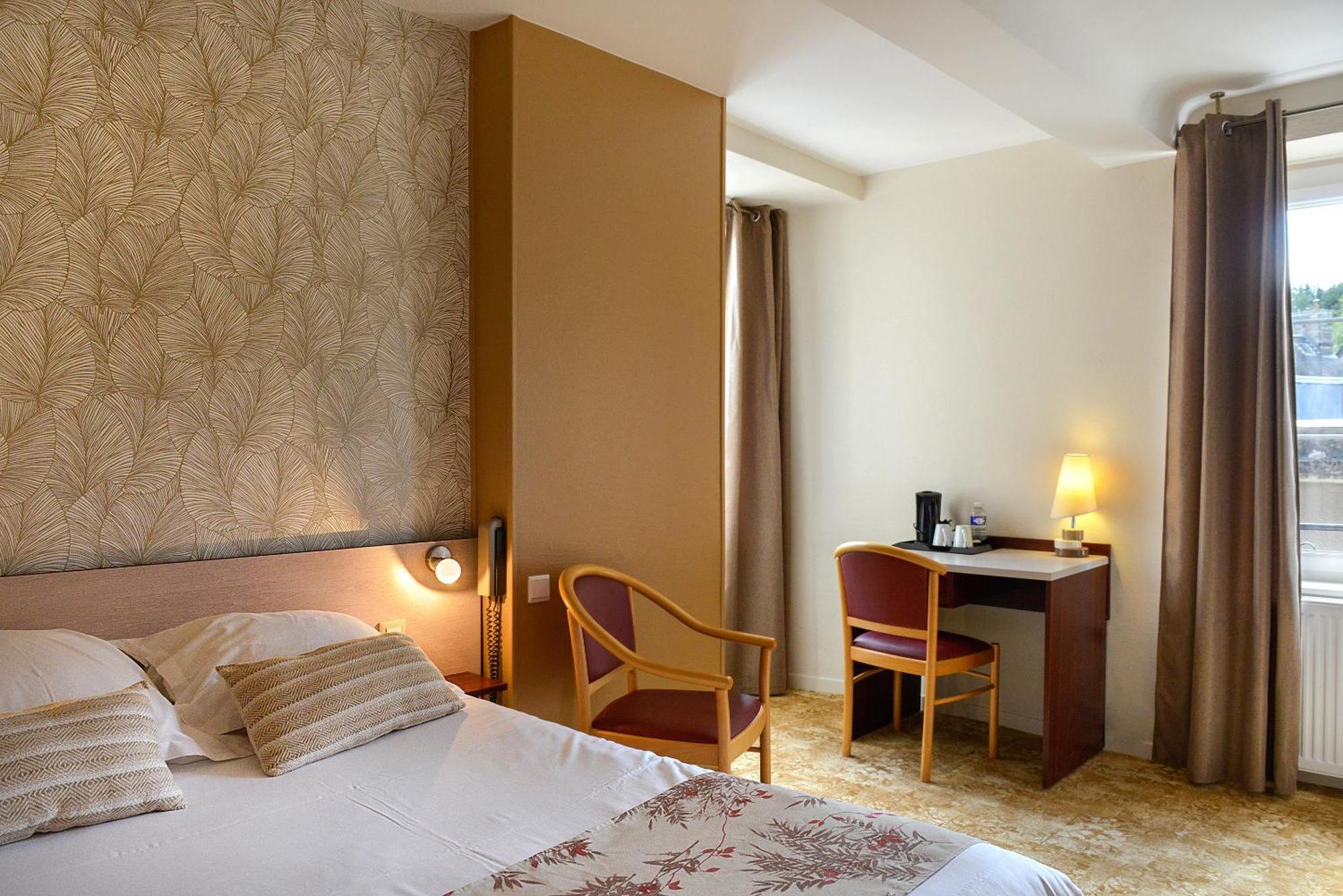 Logis Hotel Spa Restaurant Au Site Normand Клесі Екстер'єр фото