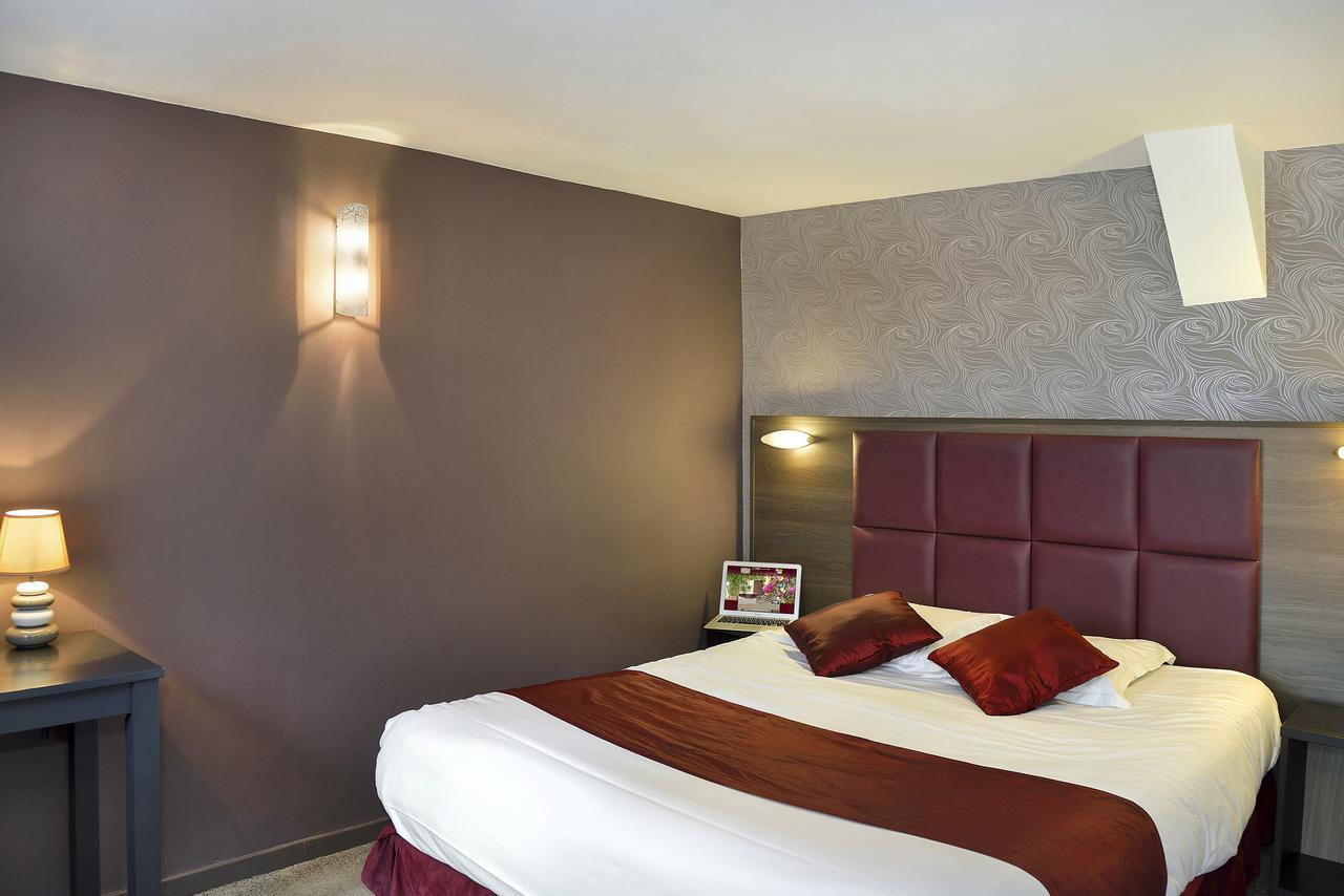 Logis Hotel Spa Restaurant Au Site Normand Клесі Екстер'єр фото