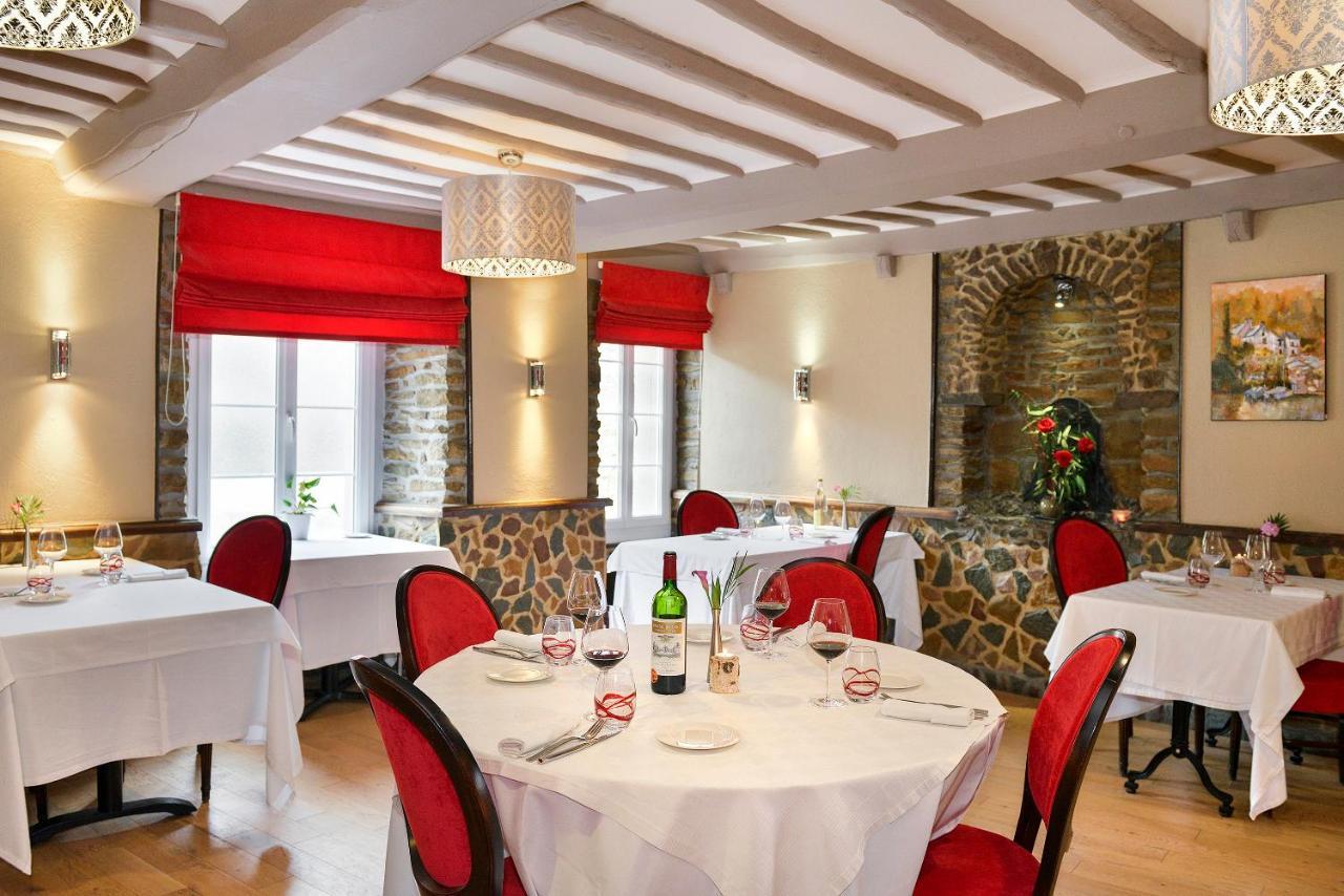Logis Hotel Spa Restaurant Au Site Normand Клесі Екстер'єр фото